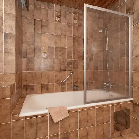 艾尔朋罗思旅馆