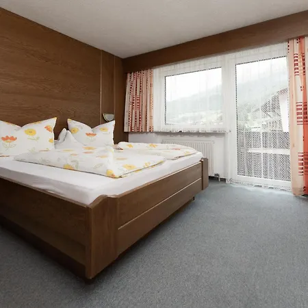 艾尔朋罗思旅馆 3*