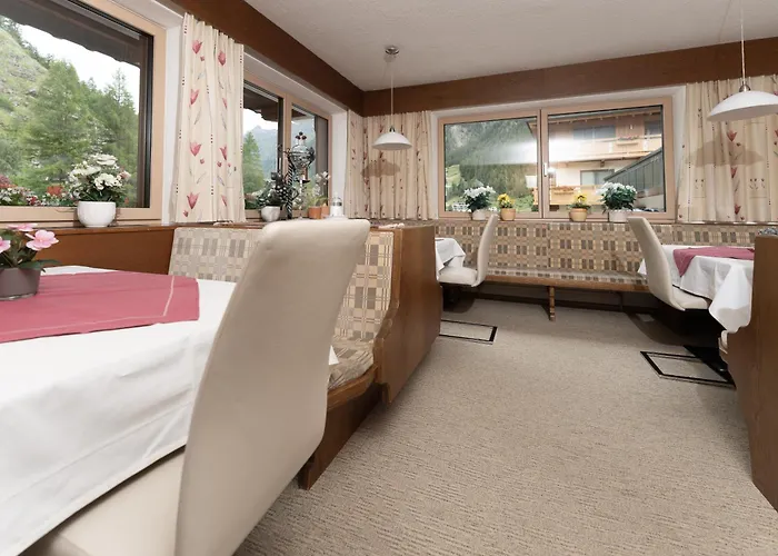 Konukevi Haus Alpengruss Sölden