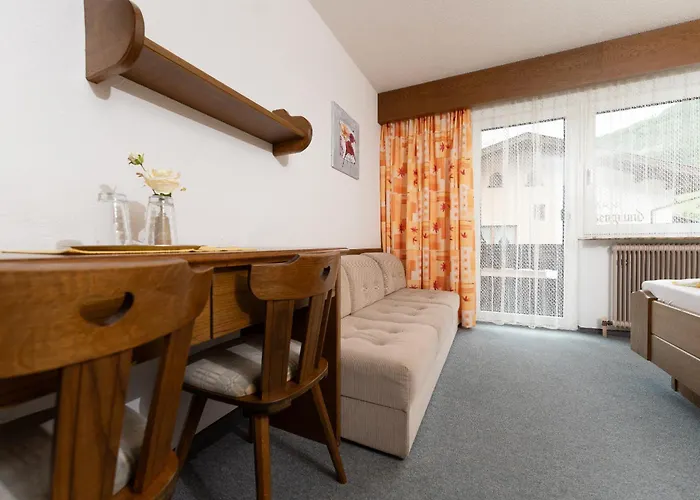 Haus Alpengruss Konukevi Sölden