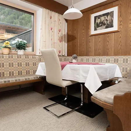 Haus Alpengruss Зельден