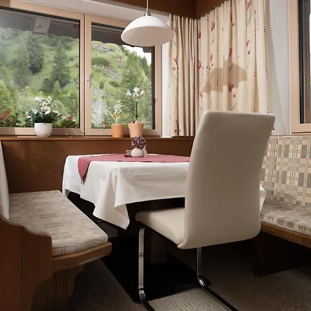 Pensjonat Haus Alpengruss