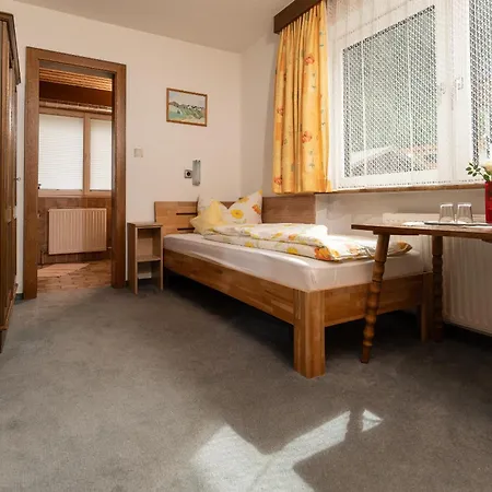 Haus Alpengruss Гостьовий будинок Зельден