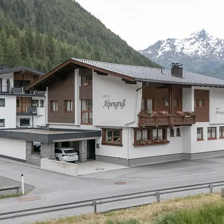 Πανσιόν Haus Alpengruss *