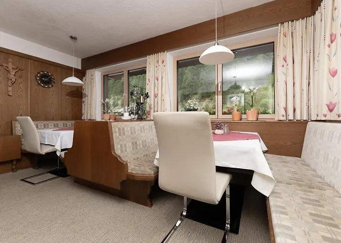 Haus Alpengruss Гостевой дом