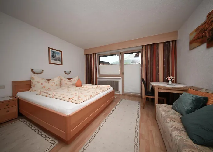 Haus Alpengruss Pensión Sölden