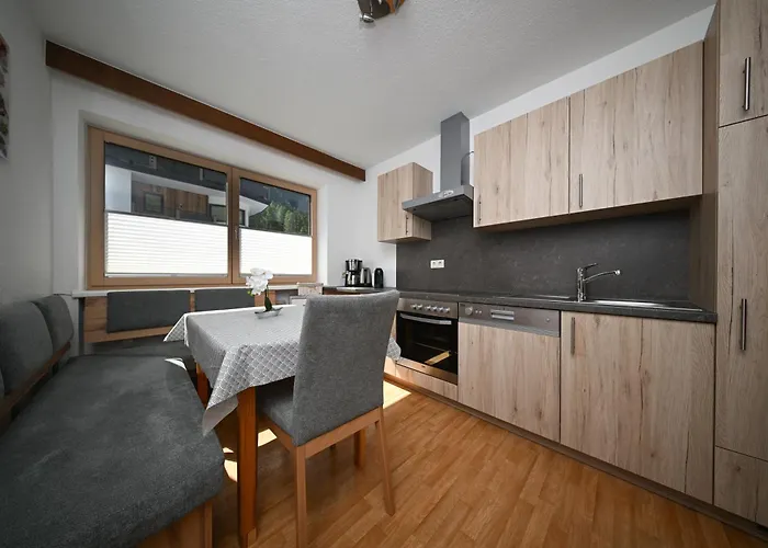 Pensión Haus Alpengruss 3*