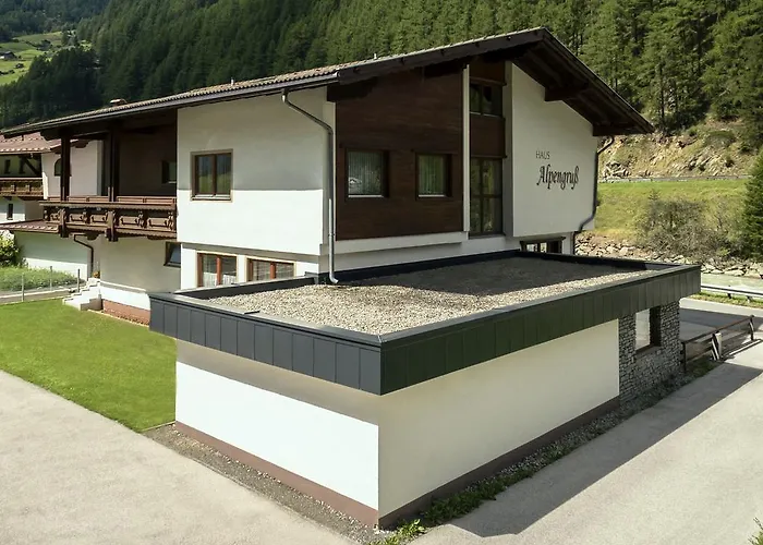 Haus Alpengruss Pensión Sölden